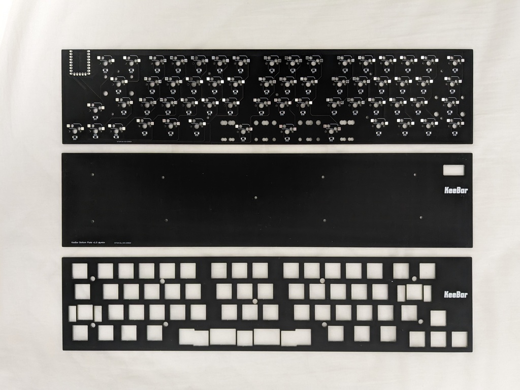 【終売】中央テンキー付き横長40%キーボード KeeBar 自作キット