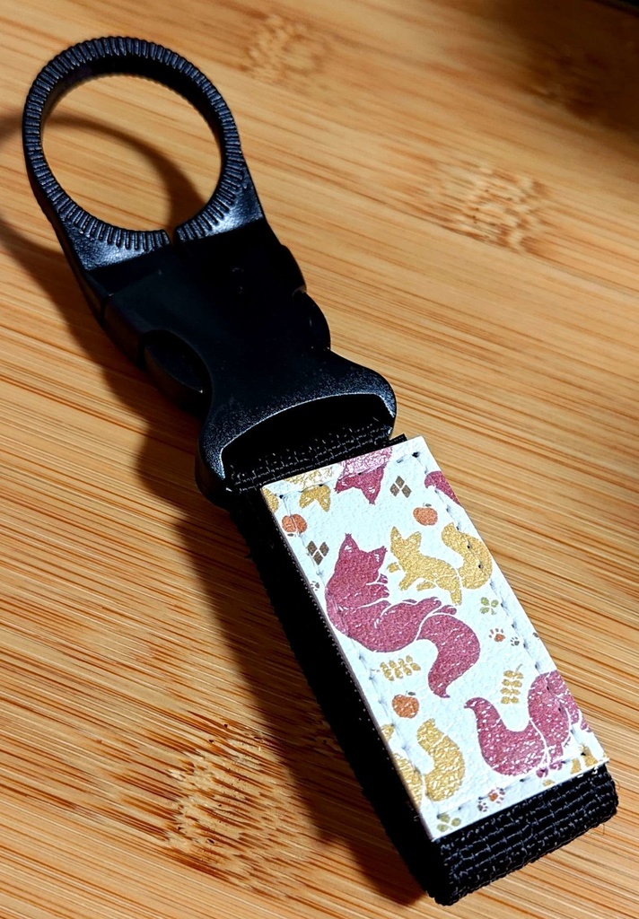 レイチュリペットボトルホルダー