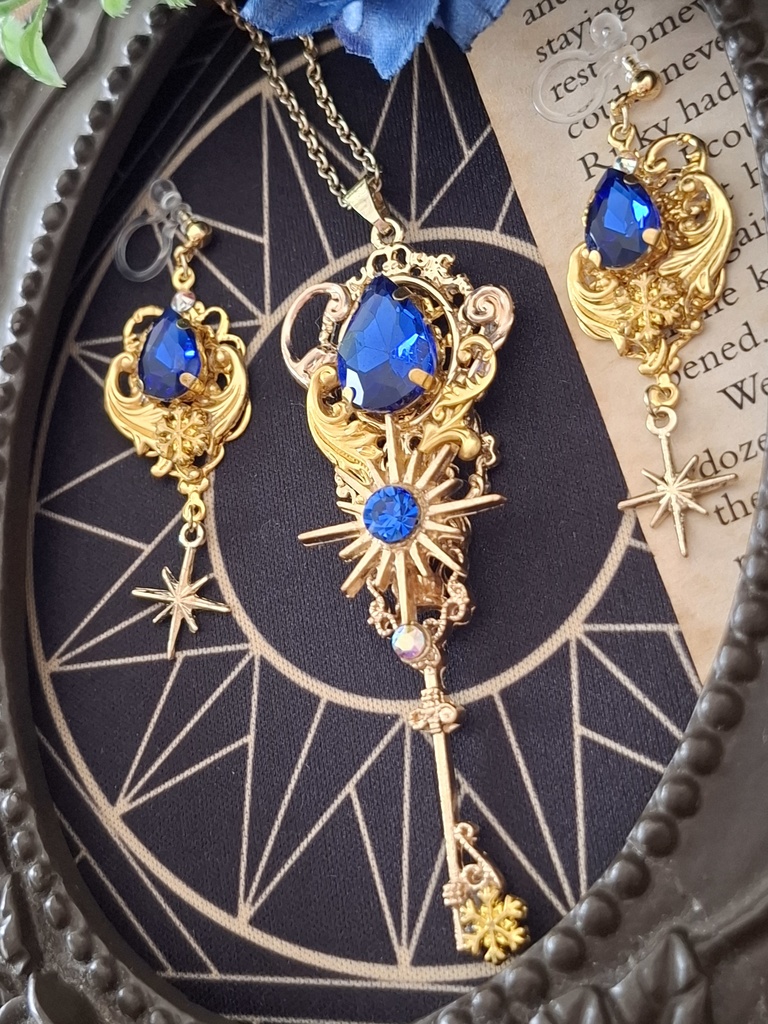 煌雪の魔女の装身具(青いビジューと星雪のアクセサリーセット・12/25までの限定販売)