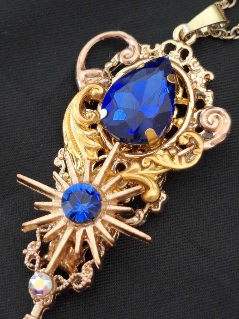 煌雪の魔女の装身具(青いビジューと星雪のアクセサリーセット・12/25までの限定販売)