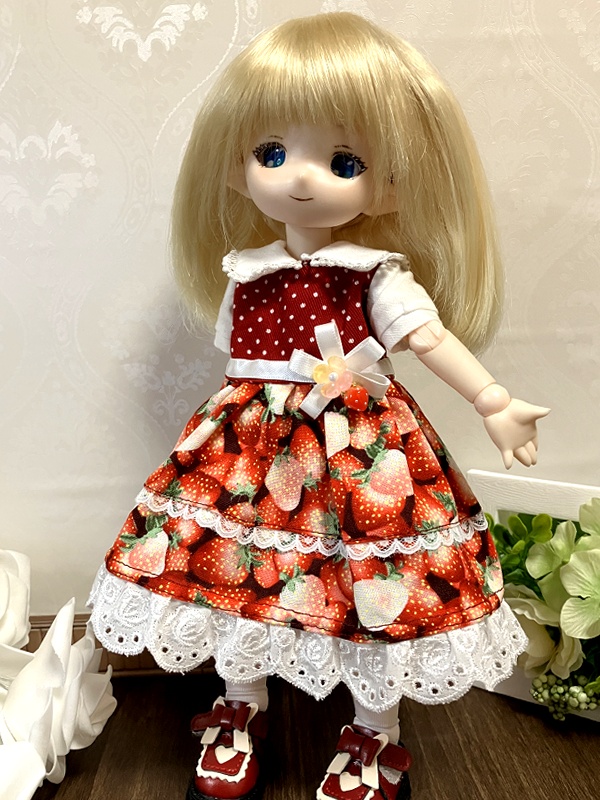 【ドール】1/6size:いちごショートケーキのワンピース