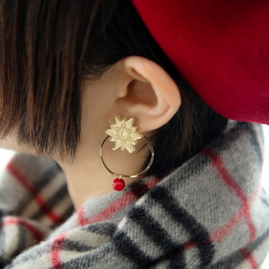 太陽と月のピアス