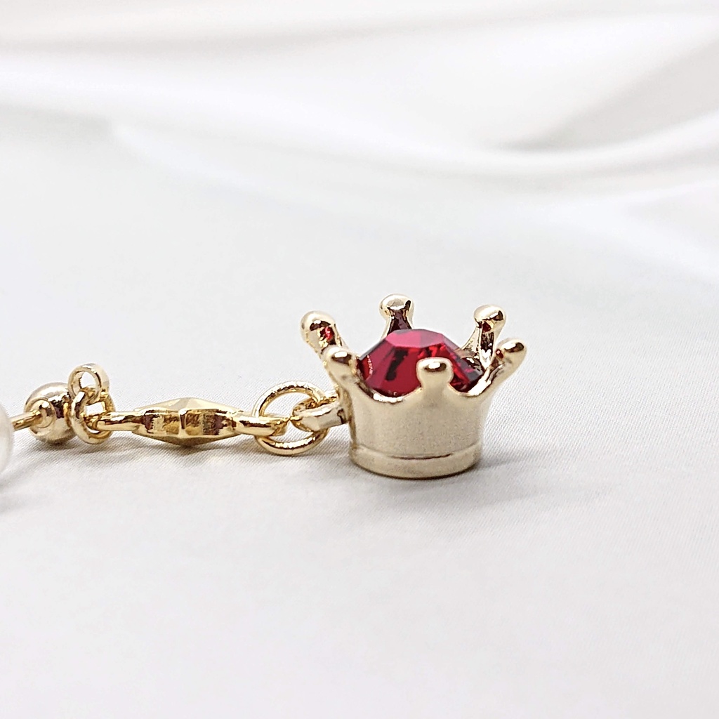 スカラビア寮イメージ 魔法石とマジカルキー風のピアス/イヤリング