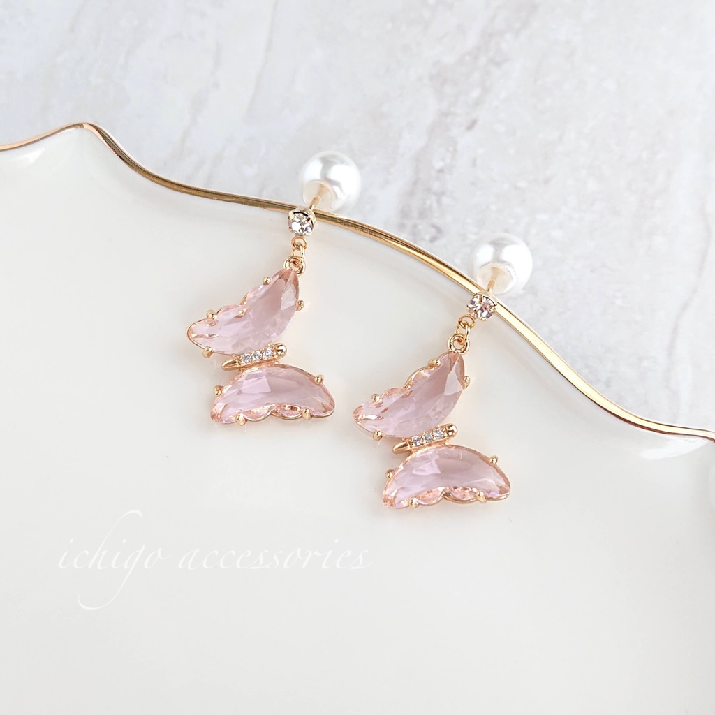 パールバタフライピアス