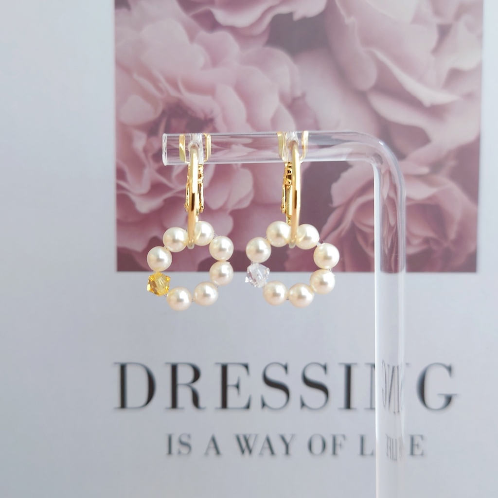 サバナクロー寮 イメージ パールフープピアス/イヤリング