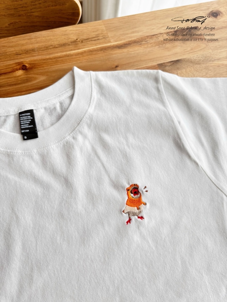 恐竜文鳥刺繍Tシャツ