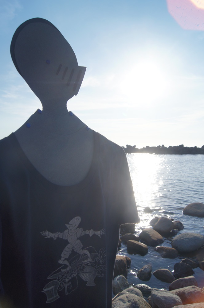 波乗り騎士Tシャツ