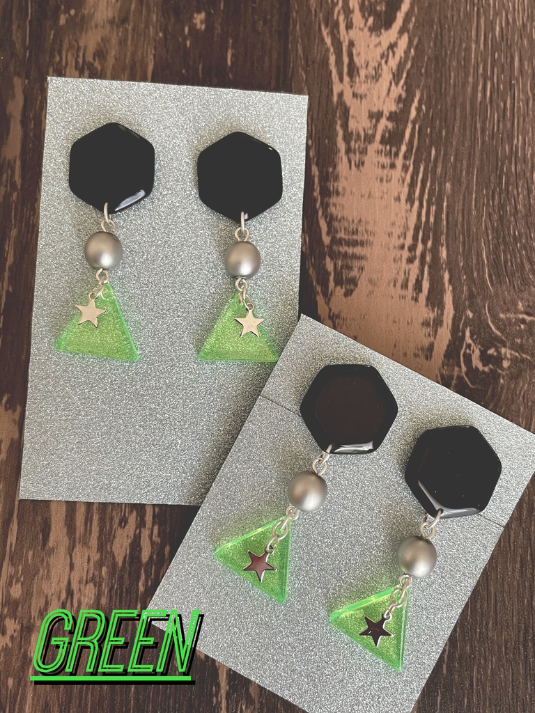 ネオンカラー幾何図形ピアス・イヤリング