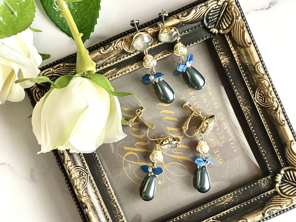 ゴールデンローズ劇場ピアス&イヤリング