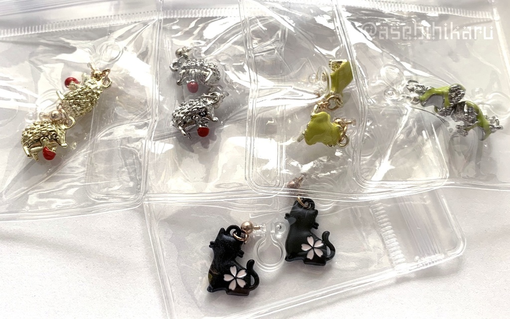 陸の生き物系チャーム☆ノンホールピアス