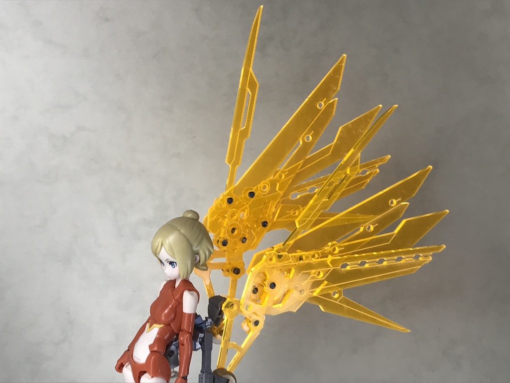 高機動型武装ユニット「ストラトエッジ」