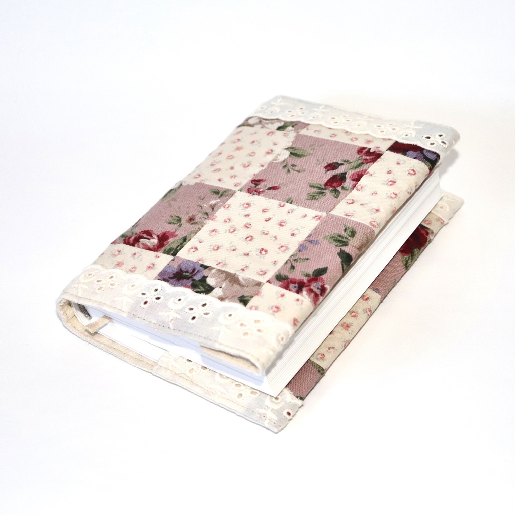 パッチワーク文庫版ブックカバー