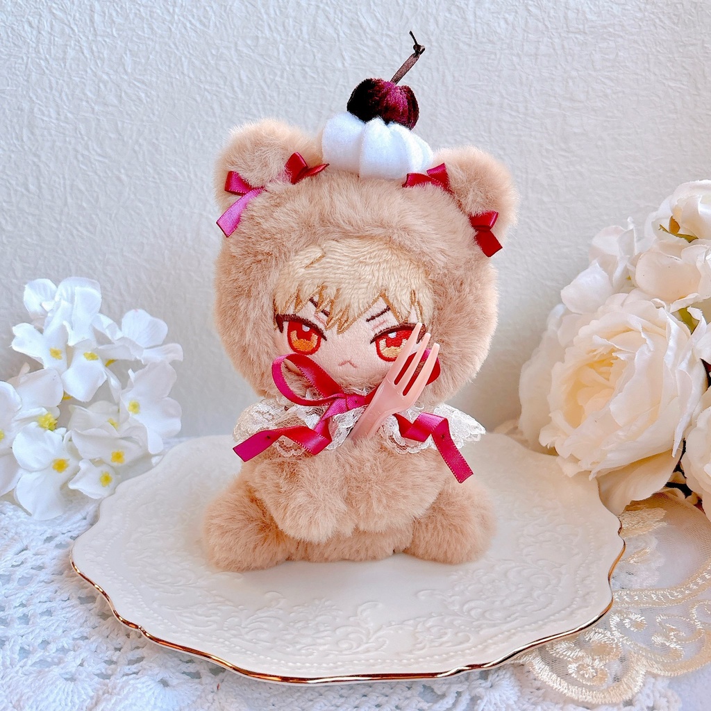 ケーキのくまちゃん着ぐるみ