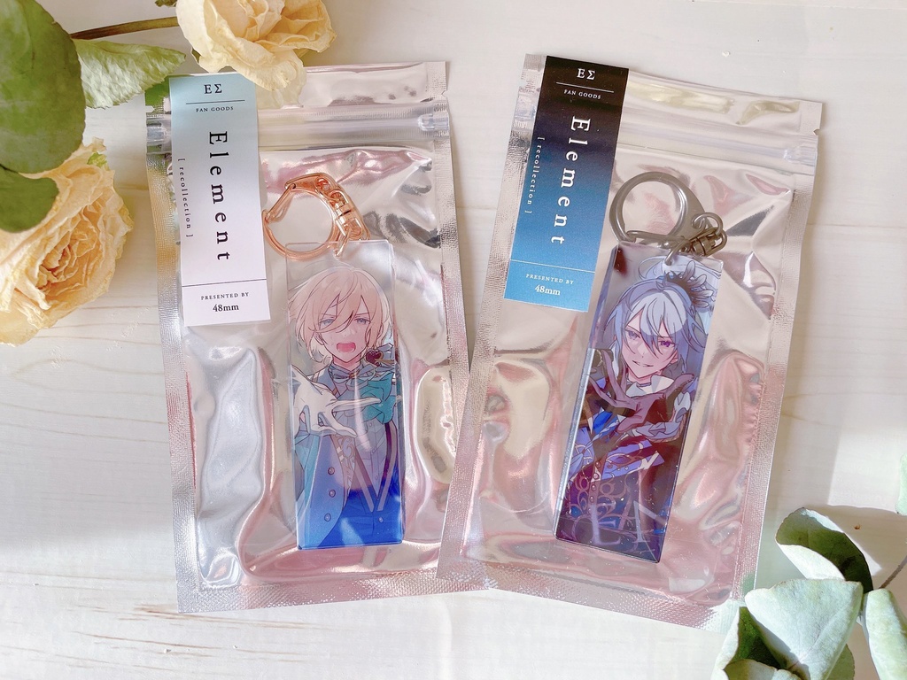 エレメント　アクリルキーホルダー　英智