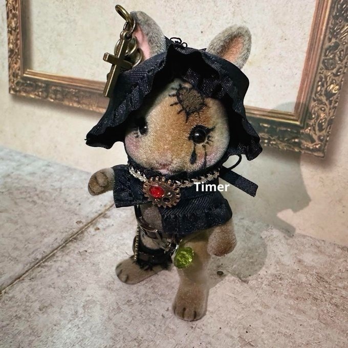 カスタム ウサギファミリー シルバニアファミリーの人形 グレー OC1 アサシン