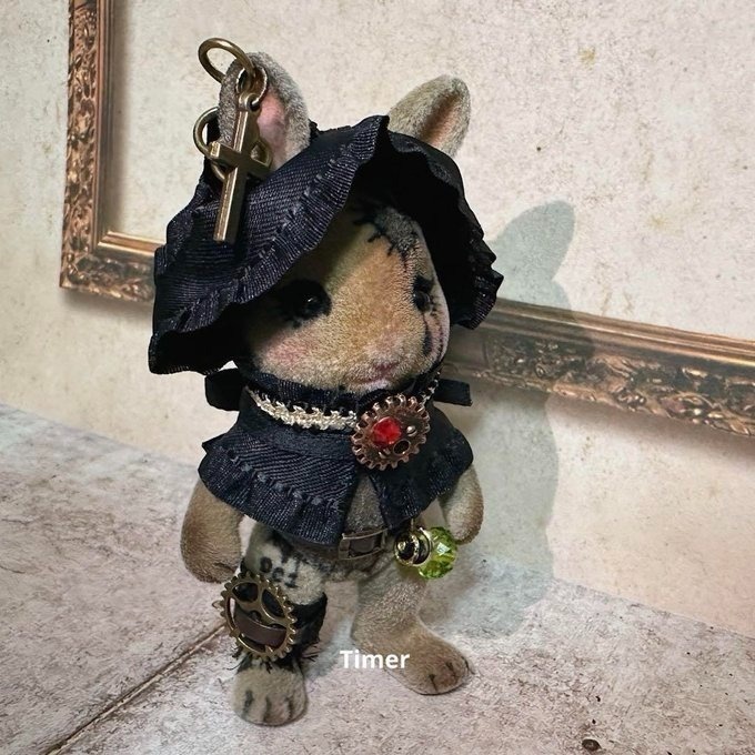 カスタム ウサギファミリー シルバニアファミリーの人形 グレー OC1 アサシン