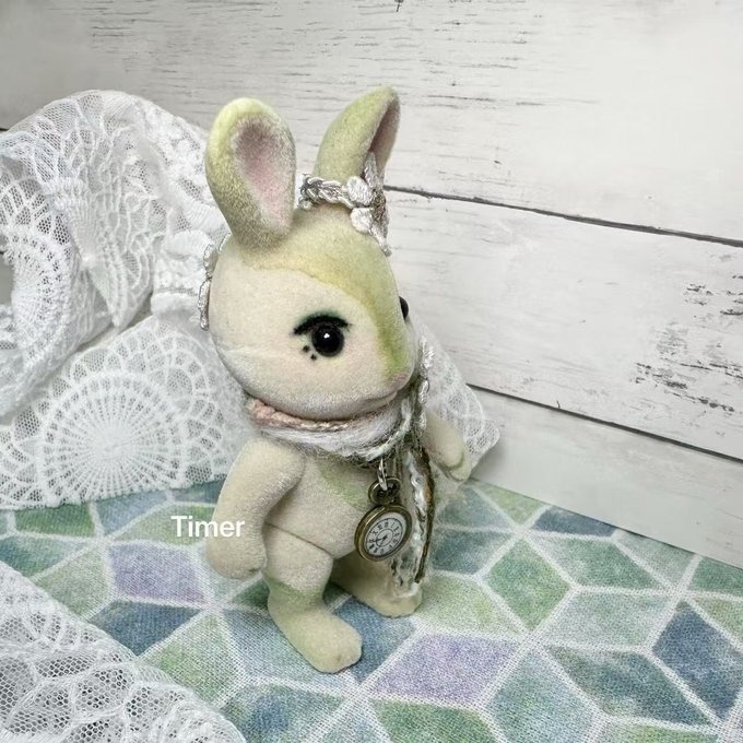 カスタム ウサギファミリー シルバニアファミリーの人形「summer playful bunny 」 Daisy