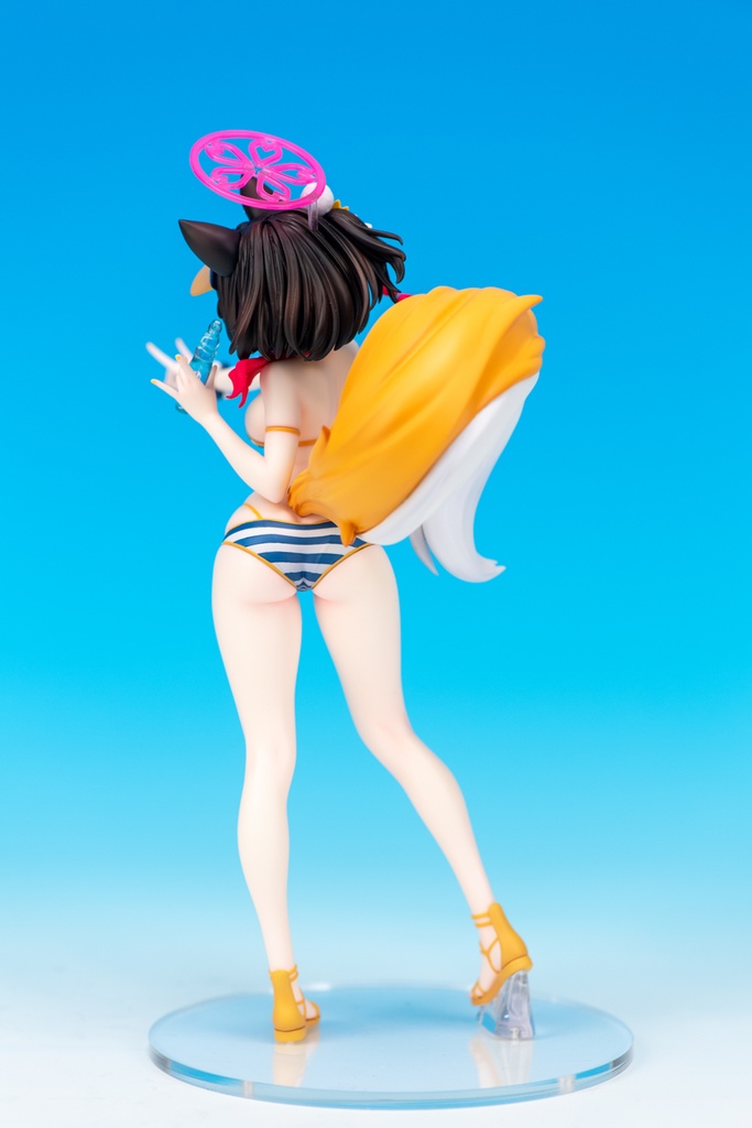 ブルーアーカイブ イズナ(水着) ガレージキット