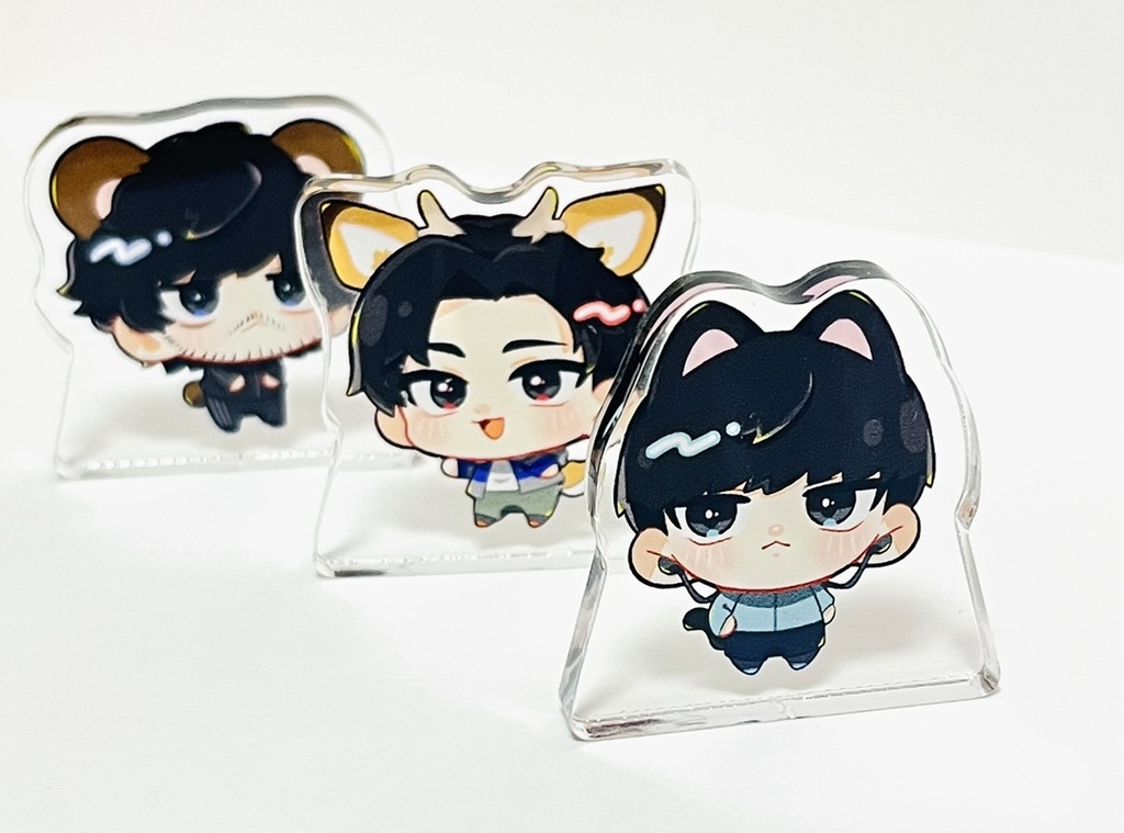 【100M。】ミニミニ自立アクリルスタンド