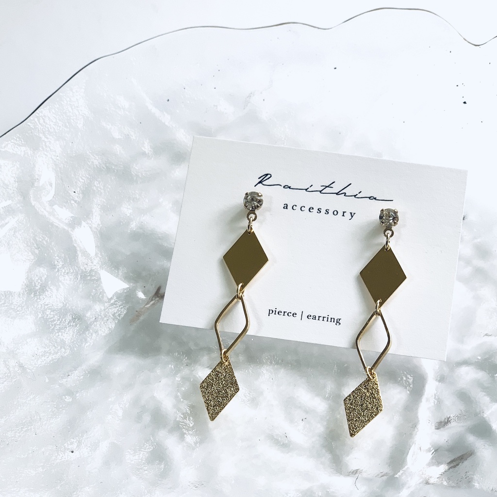 【ツイステ/twst】リーチ兄弟イメージピアス/イヤリング