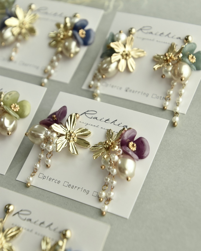 メタルフラワーピアス/イヤリング【nntm/忍たま イメージカラー】