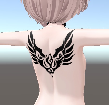 背中に羽のタトゥー【真央-mao-/りりか対応/無料】
