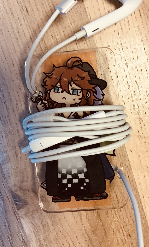 鞭ぐるぐるイヤホンホルダー