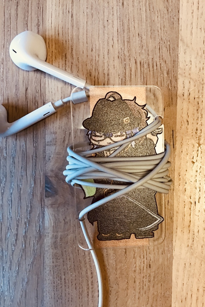 鞭ぐるぐるイヤホンホルダー