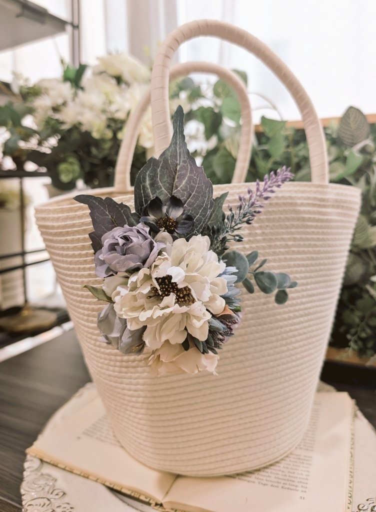 お花のブローチ/バッグチャーム