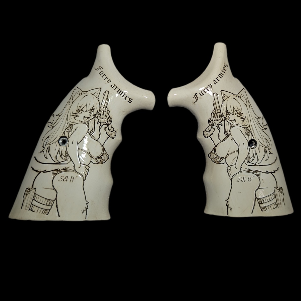 Kフレームリボルバー アイボリー調塗装グリップ スクエアバット ver.furry