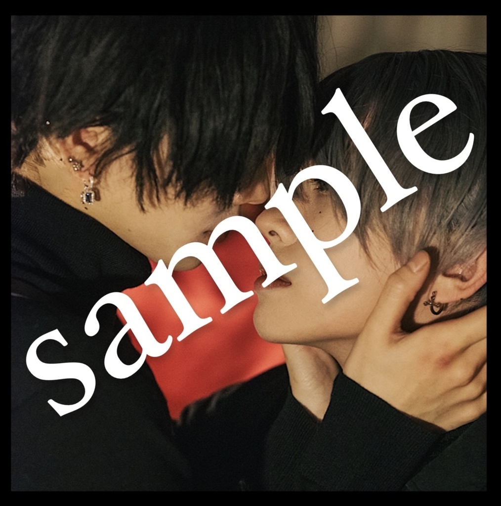 アクリルキーホルダー　TYPEA