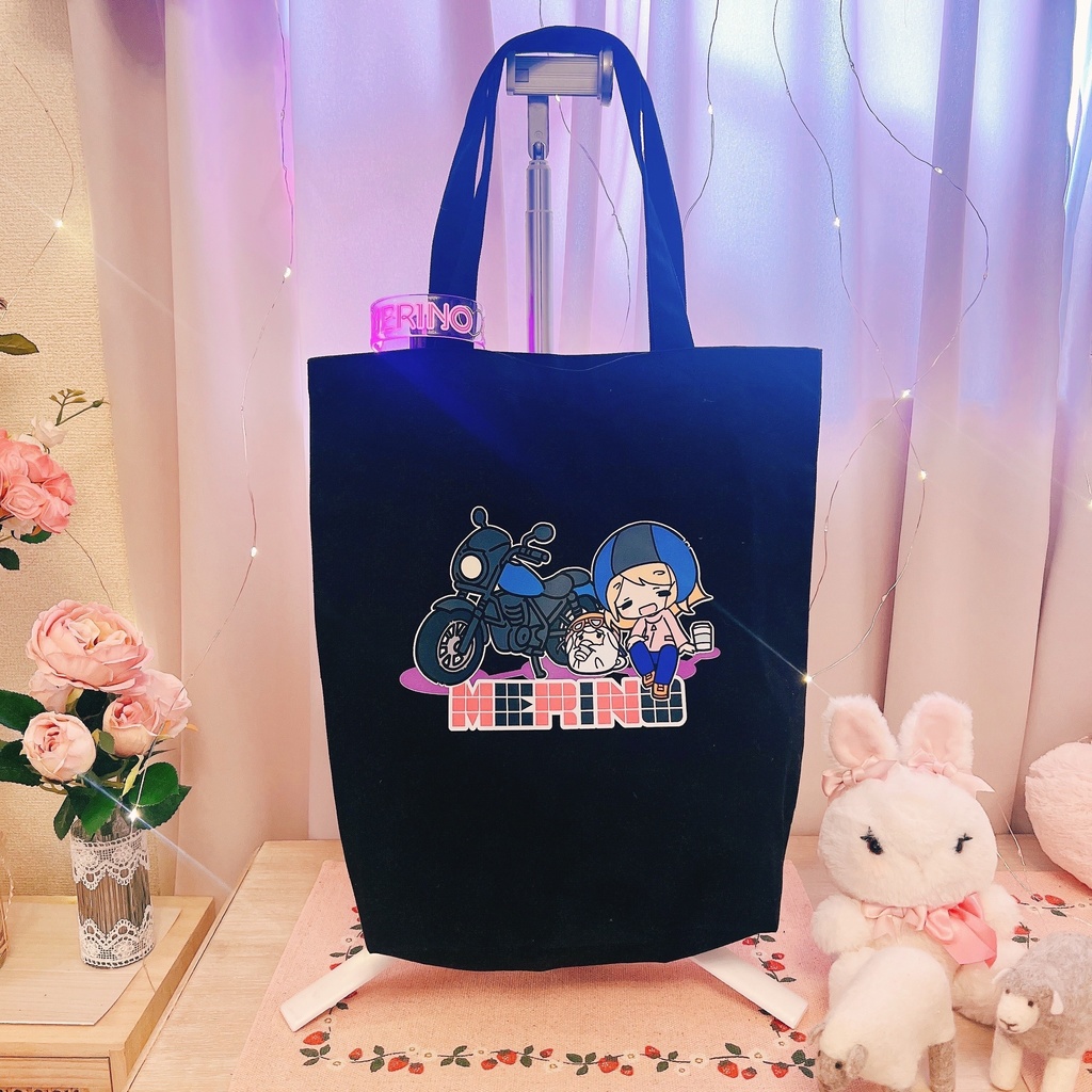 めりのグッズ全部いれてぴトートバッグ