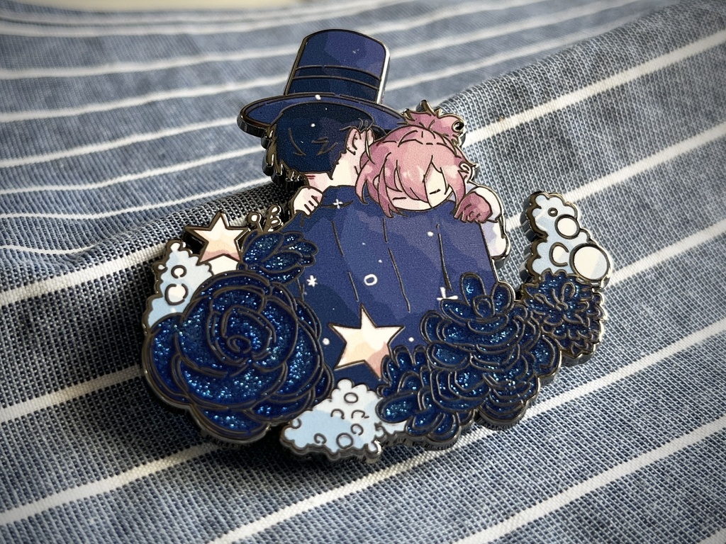 Dグレーピンバッジ(二種類)