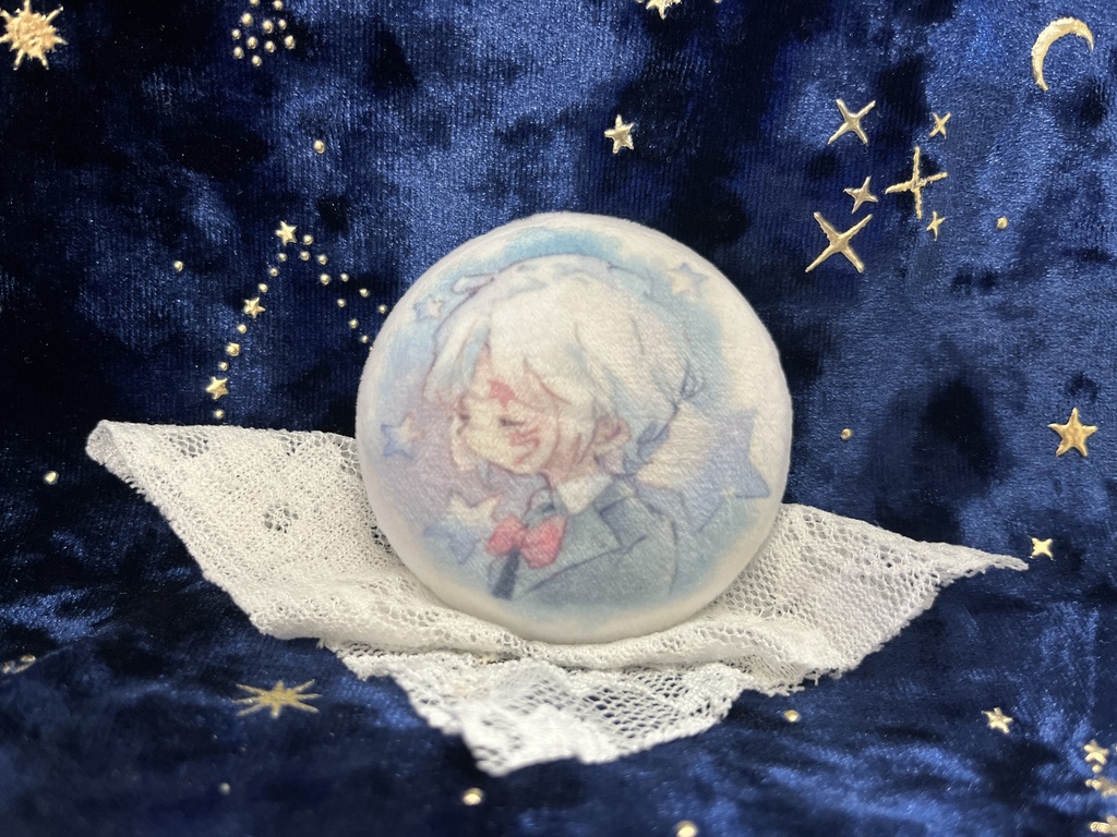 Dグレーふわふわ布缶バッジ