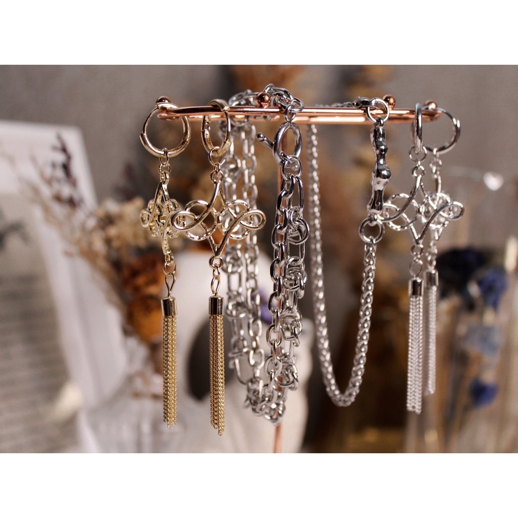 【アクセサリー】マオ・カイリモチーフ ピアス/イヤリング【探偵事務所桃源郷】