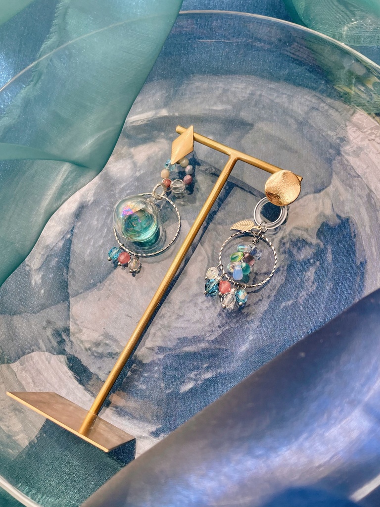 ☆展示☆【雨宿りのカエルのエチュード】ストーリーイメージアクセサリー