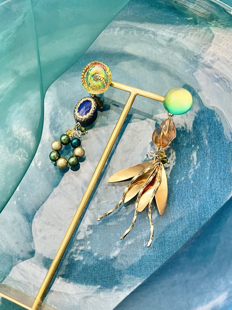 ☆展示☆【哀愁とひまわりのエチュード】ストーリーイメージアクセサリー