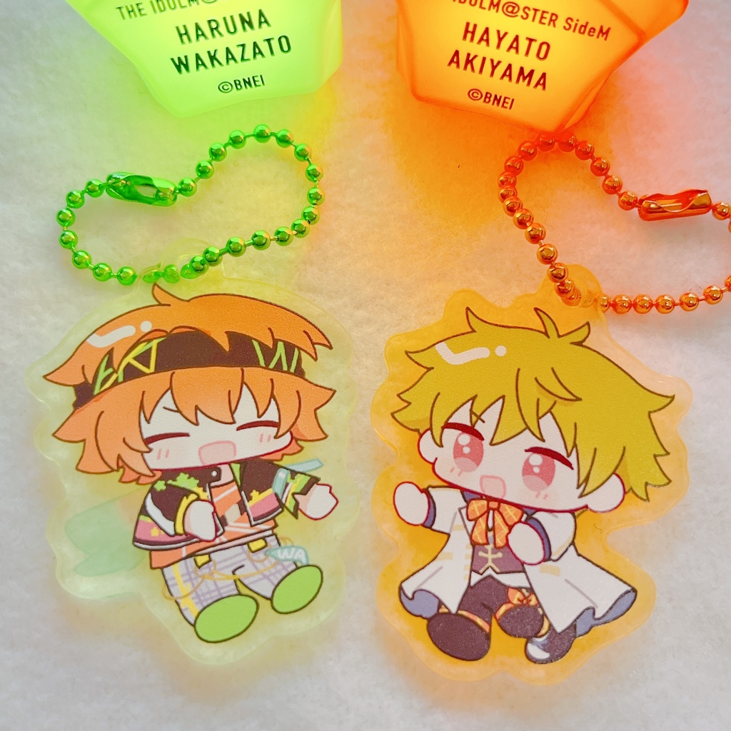 春隼ポプマスアクキー