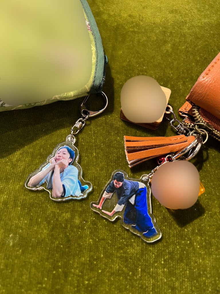 アクリルキーホルダー