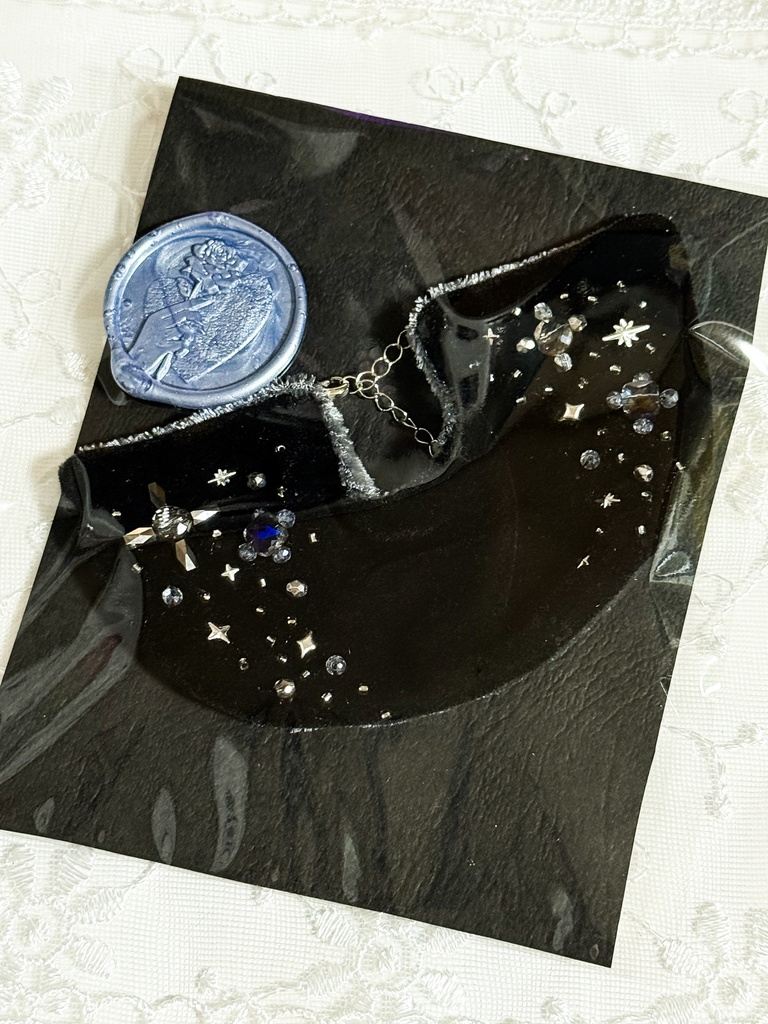 【フクヤ・10㎝ぬいサイズ】シルバービーズ刺繍ケープ