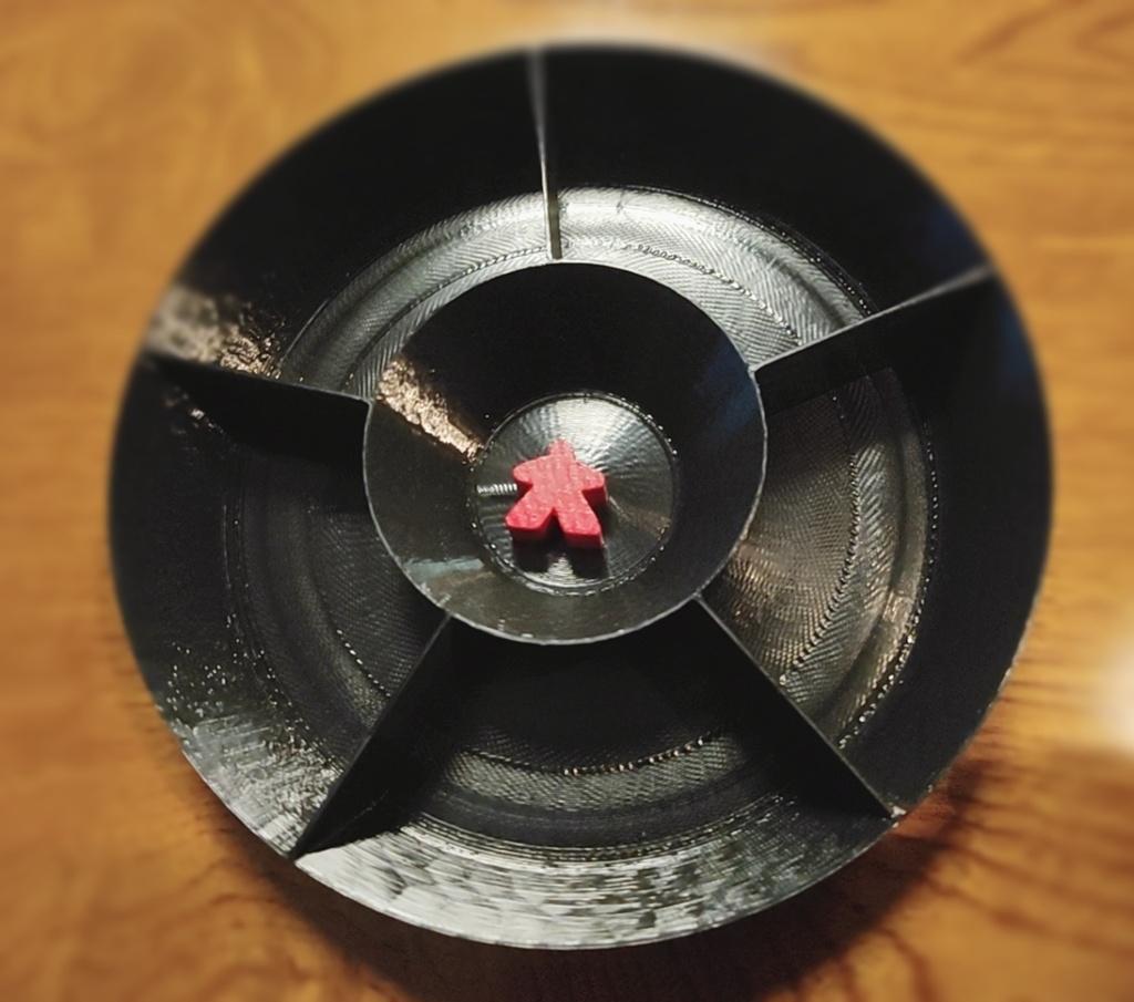 【ボードゲームに最適】円型仕切り付トレイ