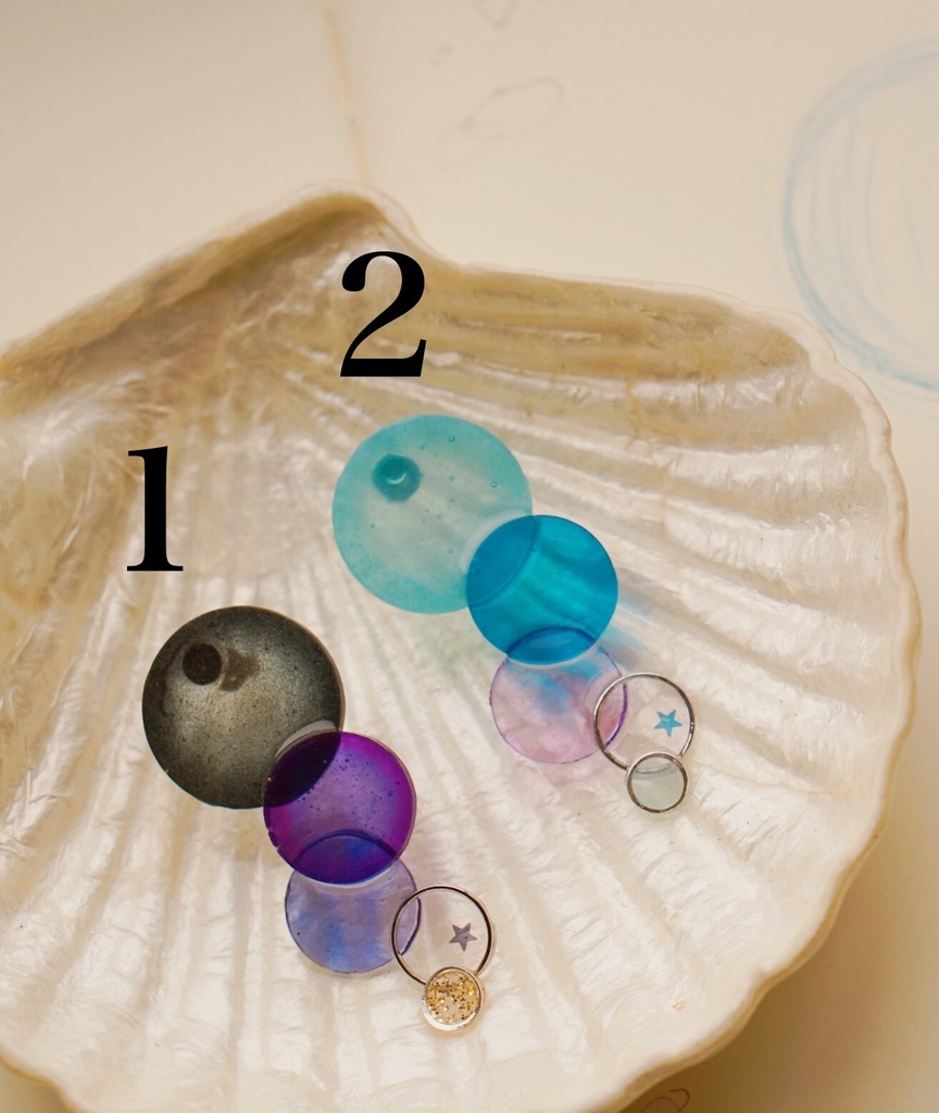 泡のイリュージョンピアス