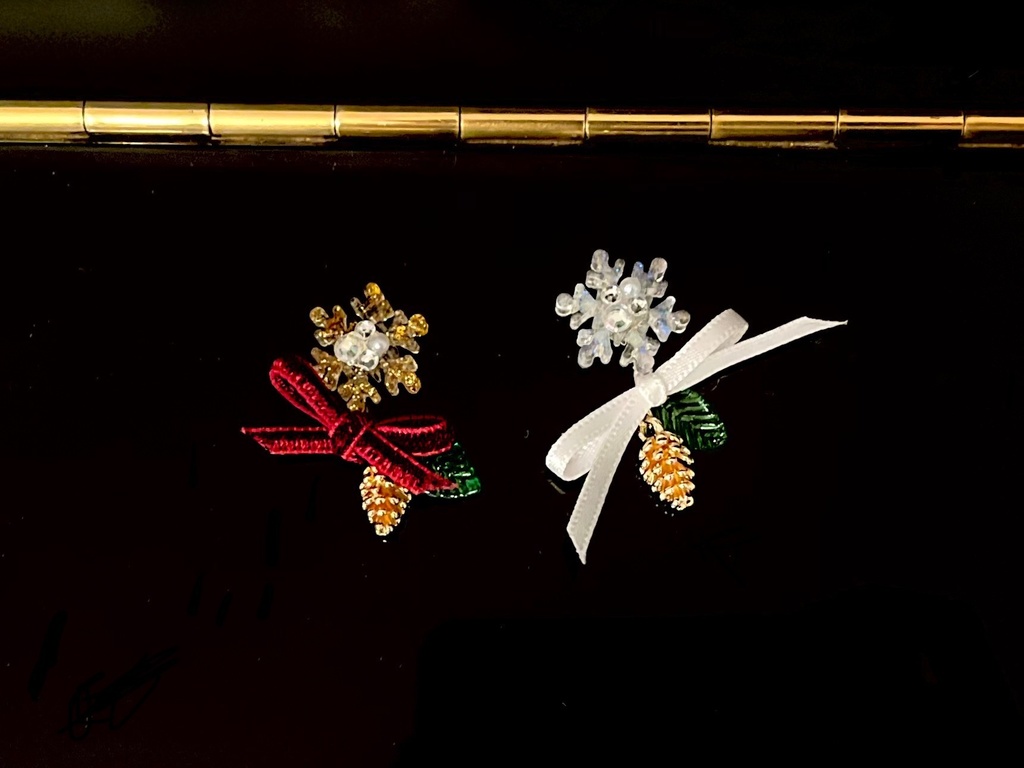 ぬいちゃん用雪のピアス(片耳)