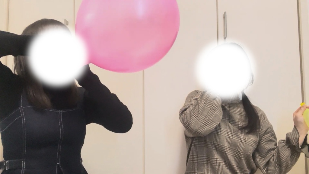 #25 キキさん・ららさんの風船膨らまし割り&爪割り