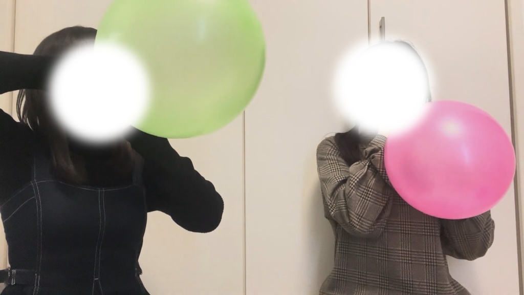 #25 キキさん・ららさんの風船膨らまし割り&爪割り