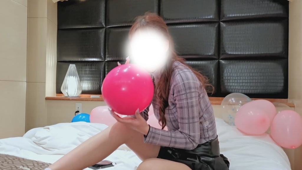 #68 るあさんの風船膨らまし