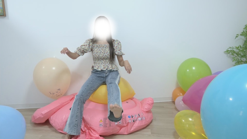 #78 のんたんさんが風船に座って割れるか検証!