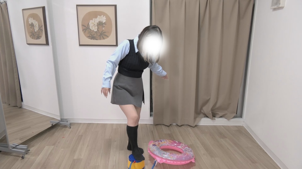 #82 年始め! めいさんの浮き輪クラッシュ