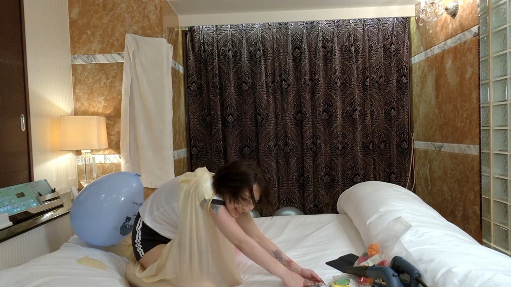 #180 風船人間ちなつさん【自撮り動画あり】
