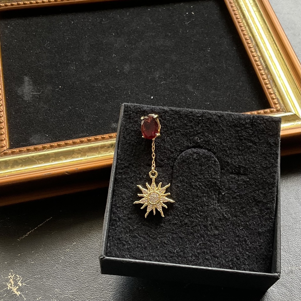 ロナルドスタッズピアス(片耳用)